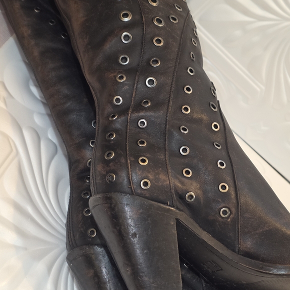 Frye Mustang Grommet Tall 72247 Womens Black Leather Boots SOLD OUT $498 - Picture 8 of 13